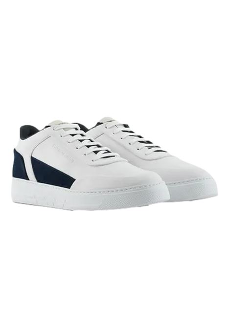 Sneakers in pelle con logo laterale EMPORIO ARMANI | Sneakers | X4X645 XN958T437